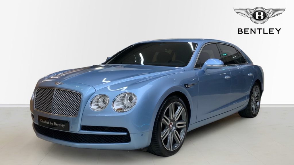 BENTLEY FLYING SPUR V8