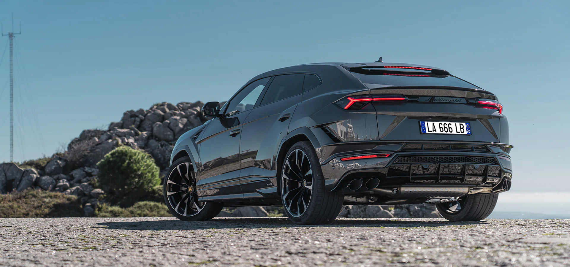 urus_s_01