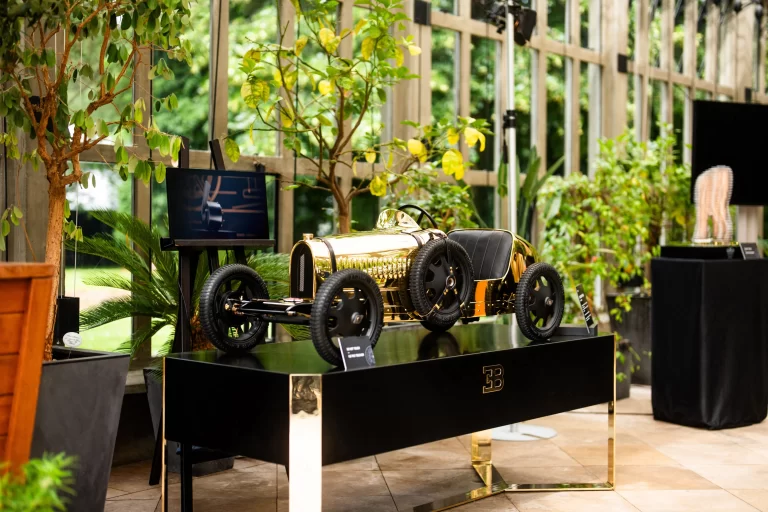 24 BUGATTI Tourbillon_World Premiere
