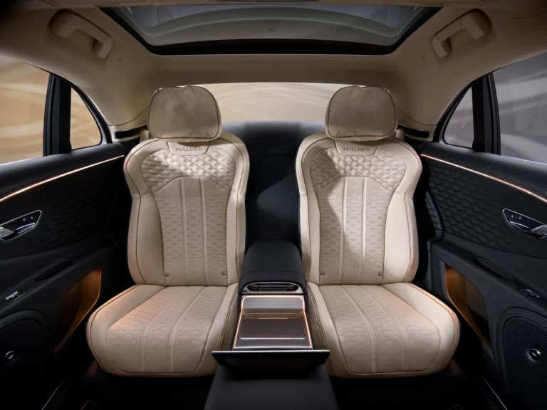 Continental GTC Mulliner - 2