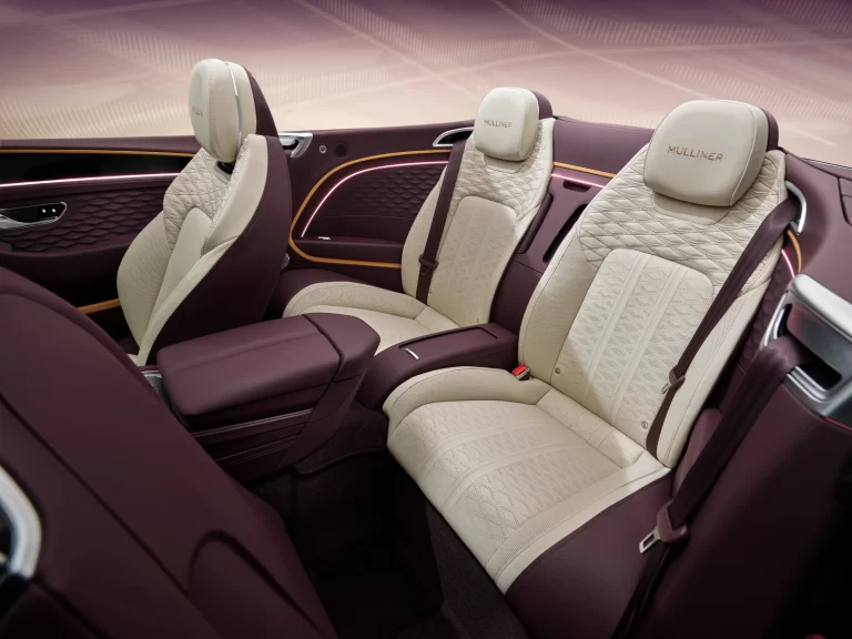 Continental GTC Mulliner - 4