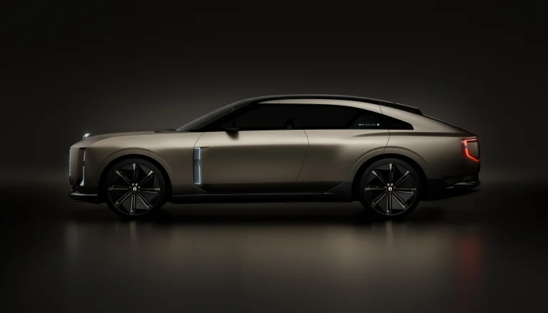 11 - EXP 15 Exterior