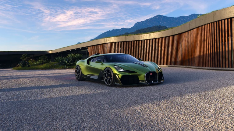 01-bugatti-solitaire-brouillard