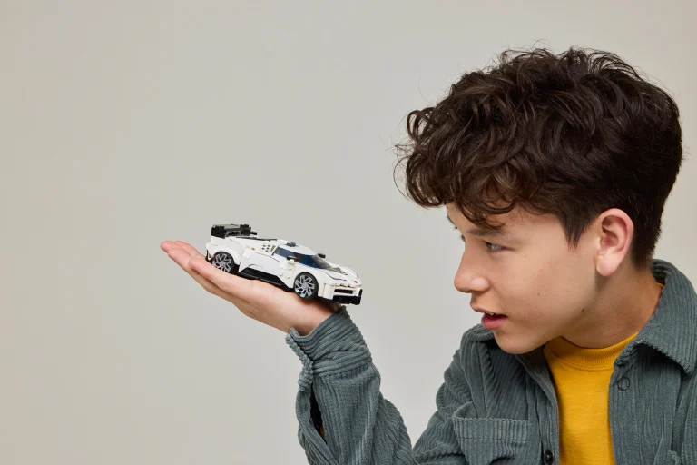 02BUGATTI x LEGOCentodieci