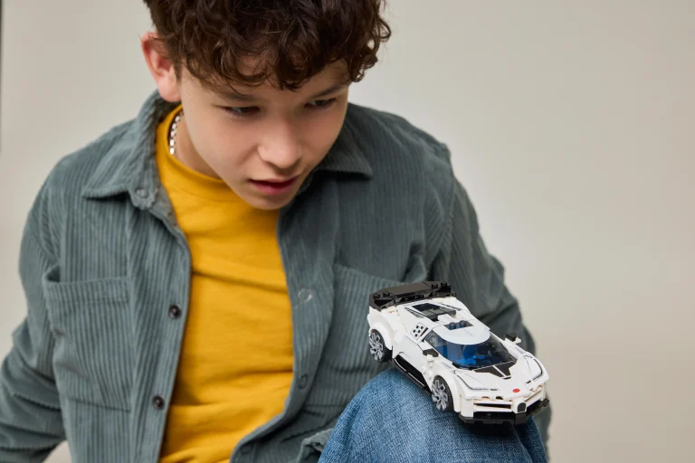06BUGATTI x LEGOCentodieci