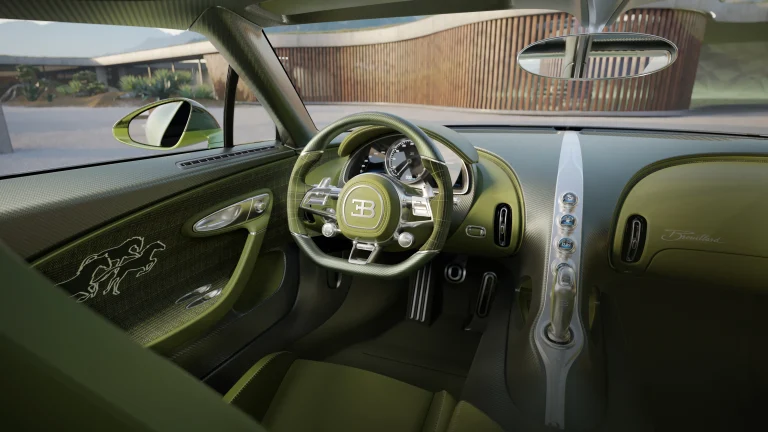 15-bugatti-solitaire-brouillard