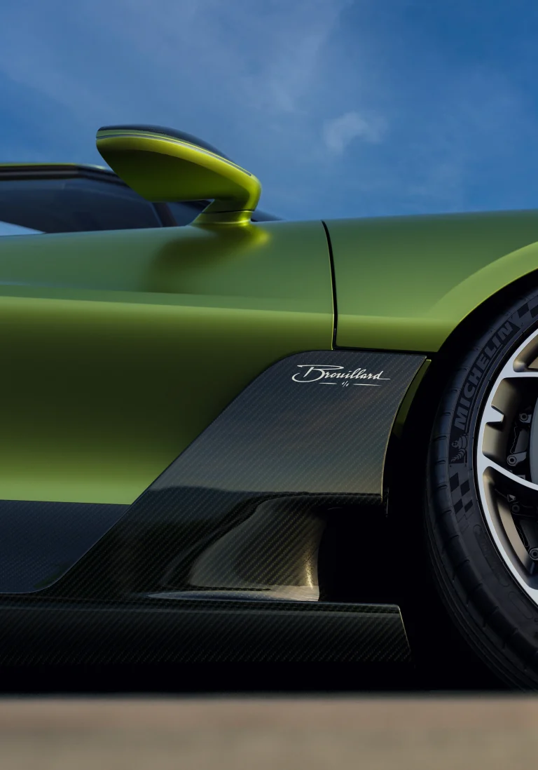 17-bugatti-solitaire-brouillard